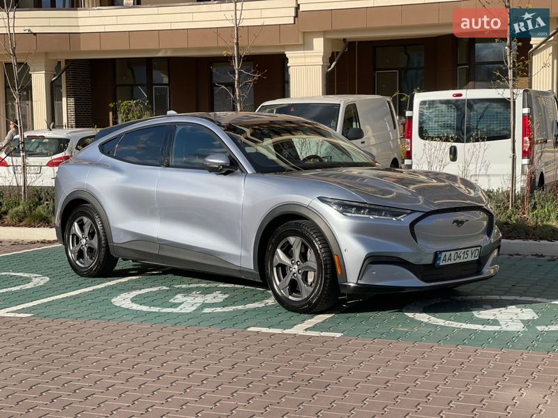 Внедорожник / Кроссовер Ford Mustang Mach-E 2022 в Киеве