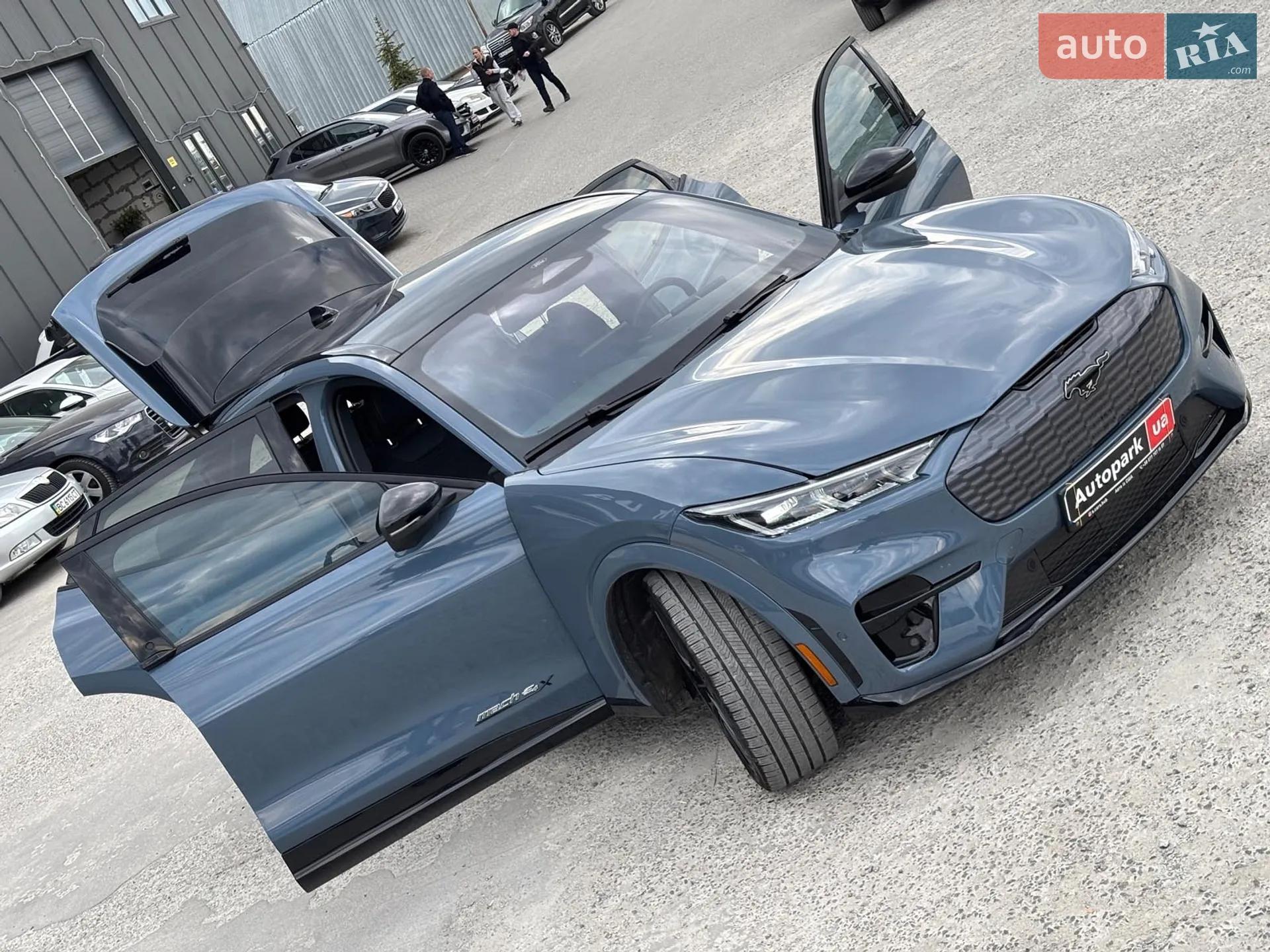 2022 Ford Mustang Mach-E - мініатюра 21