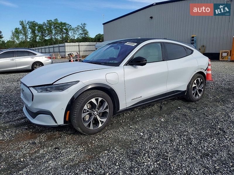 Ford Mustang Mach-E 2022