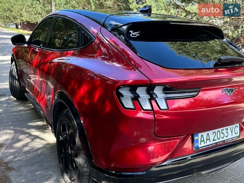 Внедорожник / Кроссовер Ford Mustang Mach-E 2021 в Киеве
