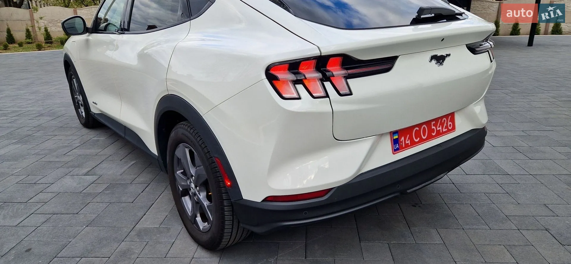 2022 Ford Mustang Mach-E - мініатюра 26