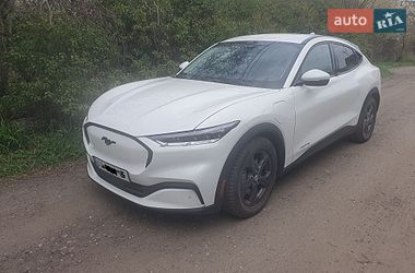 Позашляховик / Кросовер Ford Mustang Mach-E 2021 в Києві