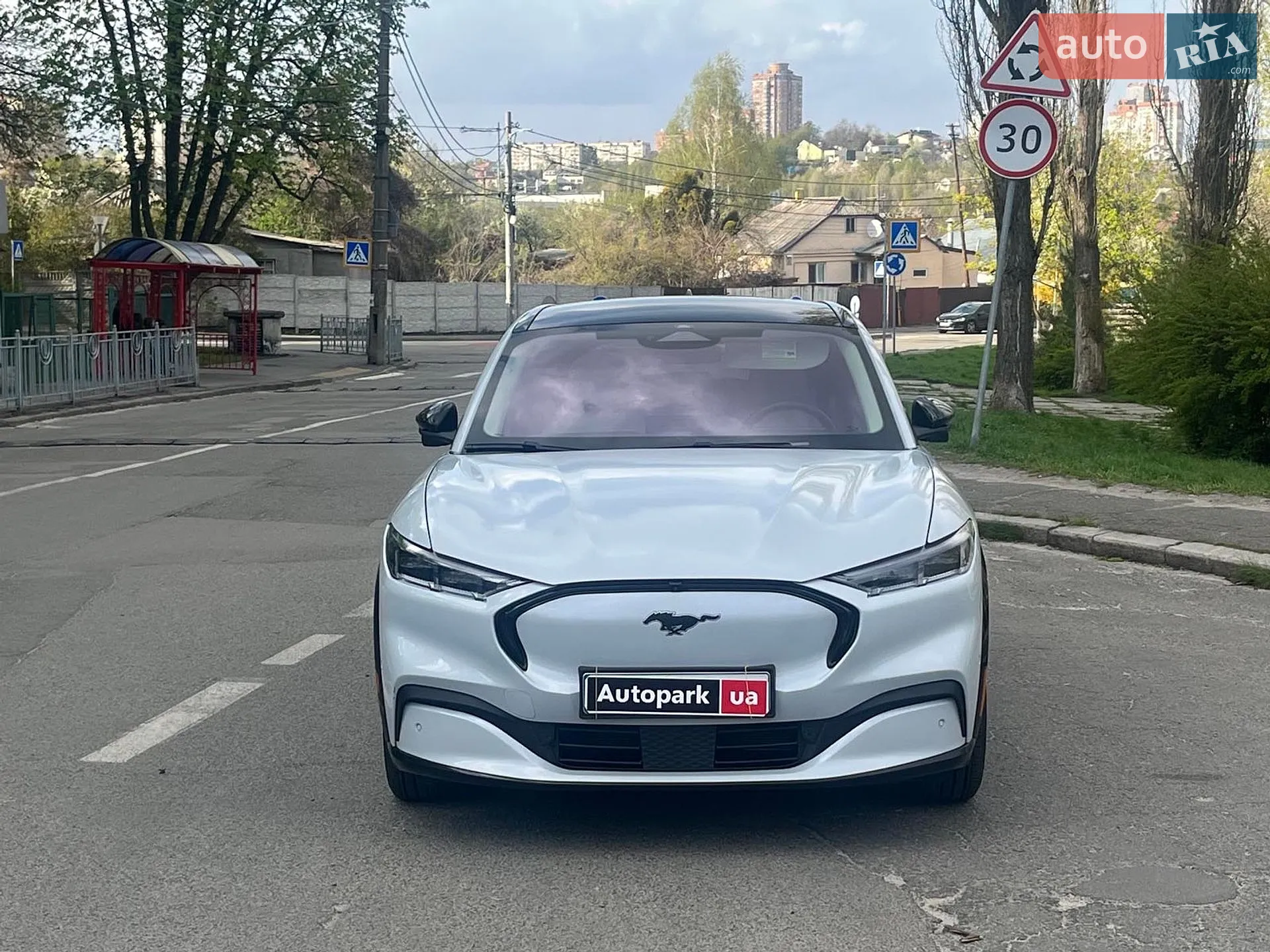 2022 Ford Mustang Mach-E - мініатюра 2