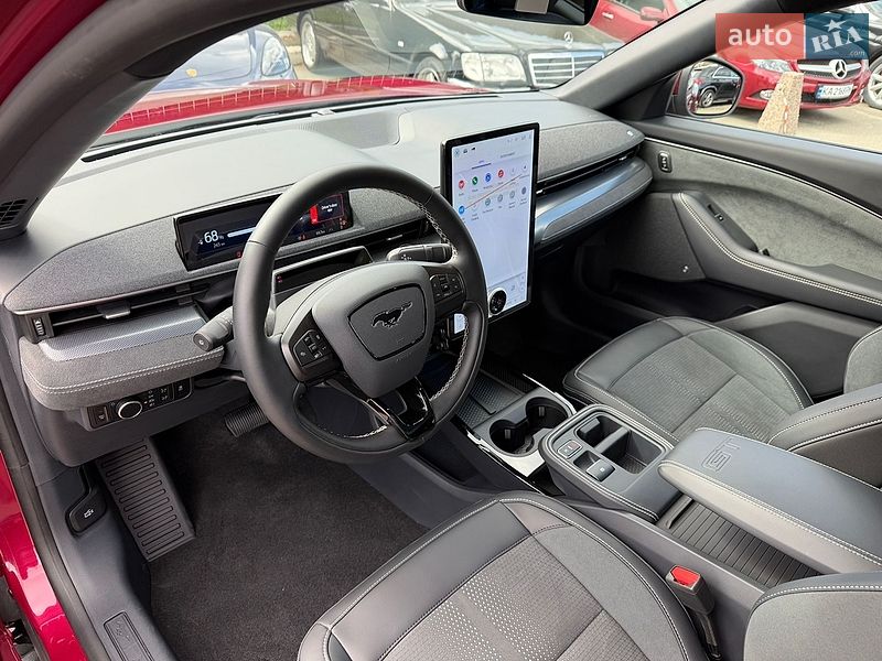 Внедорожник / Кроссовер Ford Mustang Mach-E 2025 в Киеве