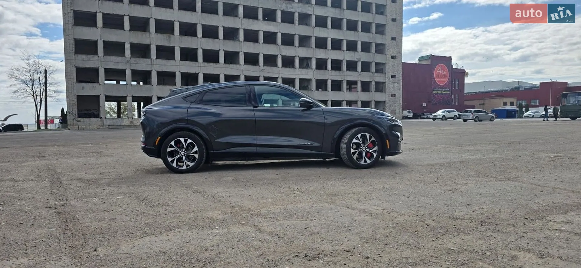 2022 Ford Mustang Mach-E - мініатюра 7