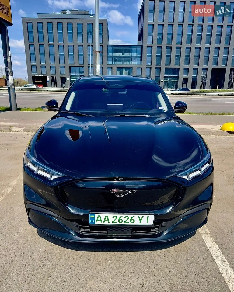 2022 Ford Mustang Mach-E - мініатюра 22