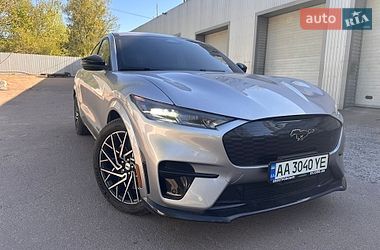 Позашляховик / Кросовер Ford Mustang Mach-E 2021 в Києві