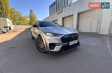 Позашляховик / Кросовер Ford Mustang Mach-E 2021 в Києві