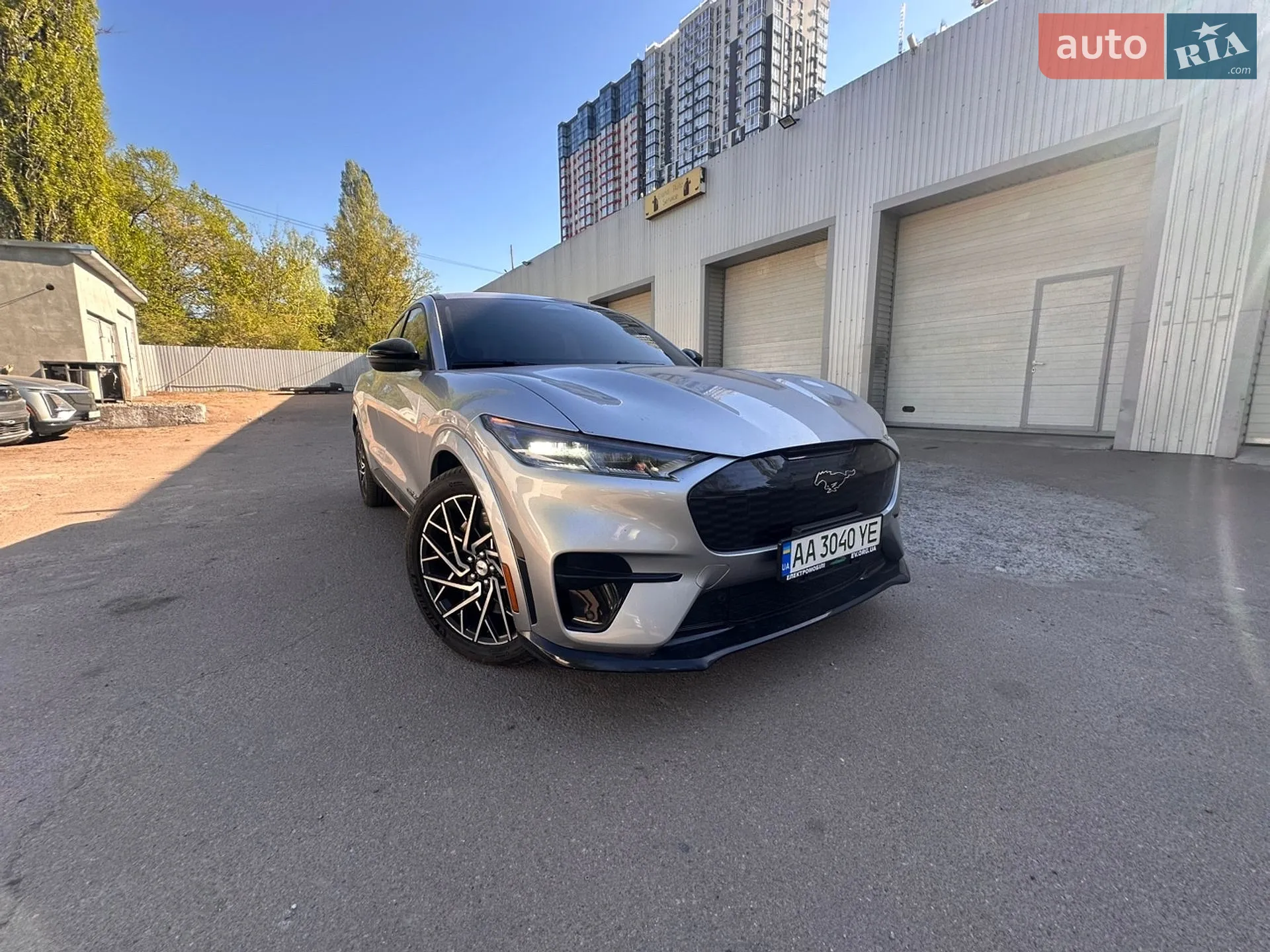 2021 Ford Mustang Mach-E - мініатюра 4