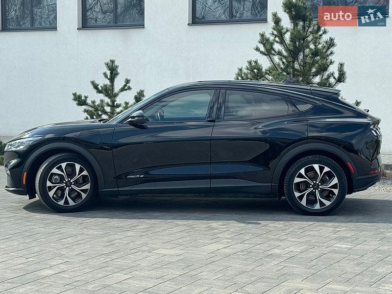 Внедорожник / Кроссовер Ford Mustang Mach-E 2024 в Луцке