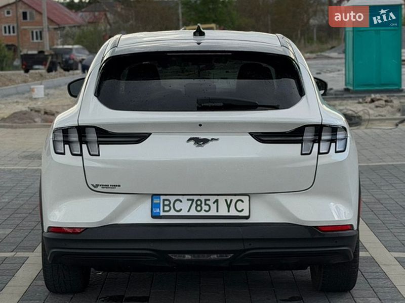 Позашляховик / Кросовер Ford Mustang Mach-E 2023 в Львові фото 10 Позашляховик / Кросовер Ford Mustang Mach-E 2023 в Львові