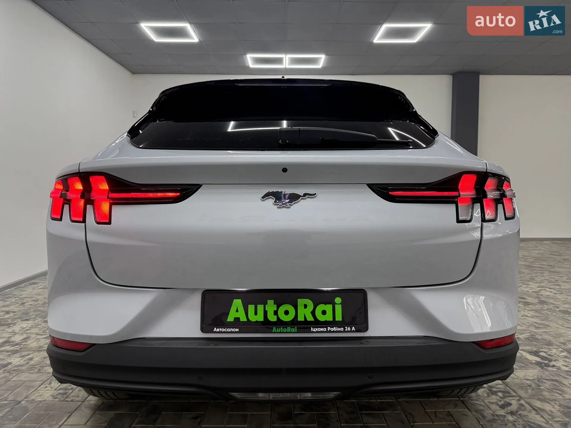 2022 Ford Mustang Mach-E - мініатюра 5