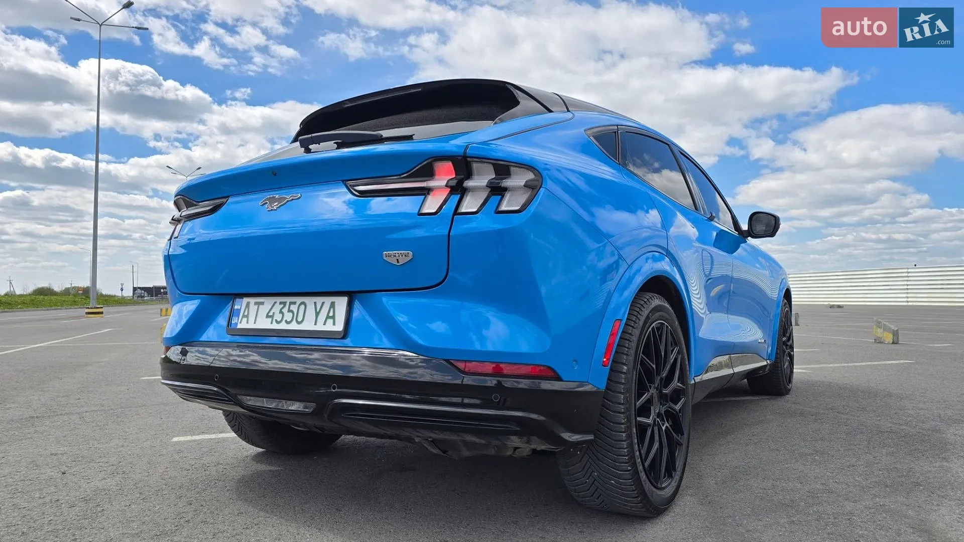 2022 Ford Mustang Mach-E - мініатюра 26