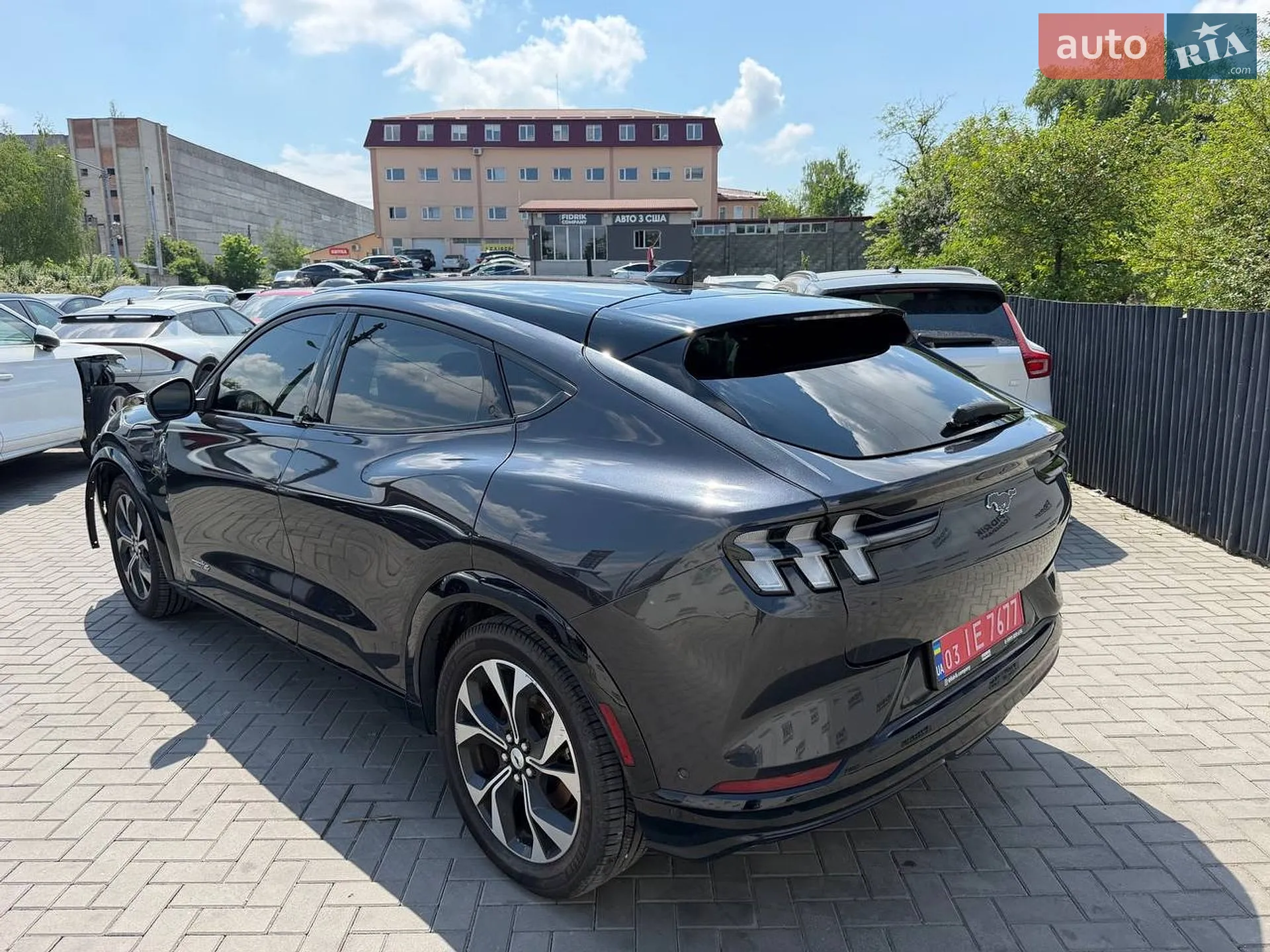 2022 Ford Mustang Mach-E - мініатюра 4