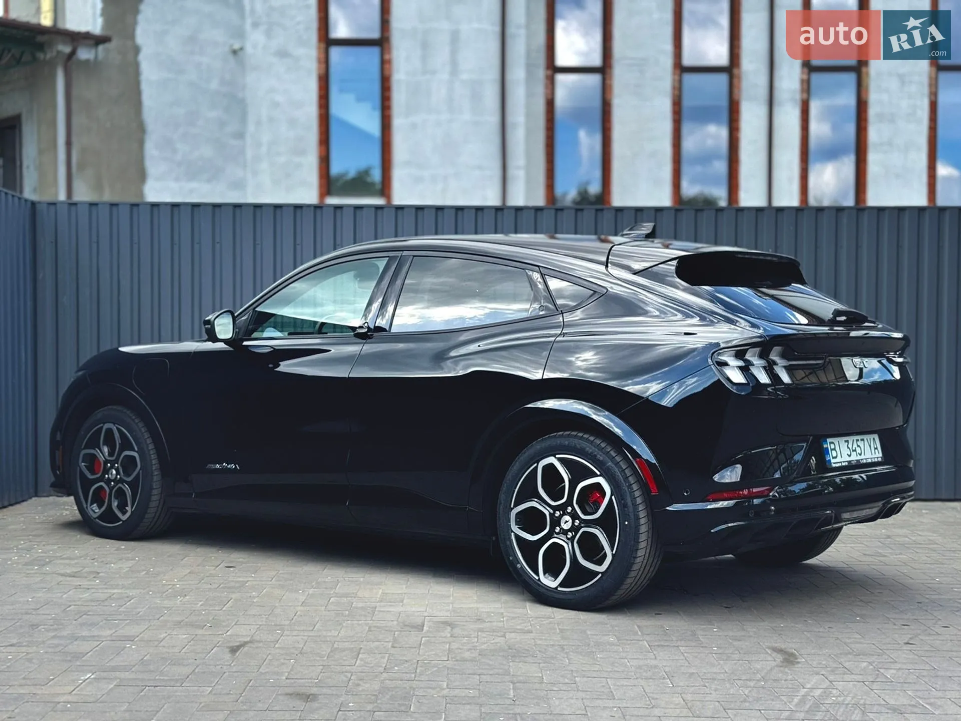 2021 Ford Mustang Mach-E - мініатюра 14