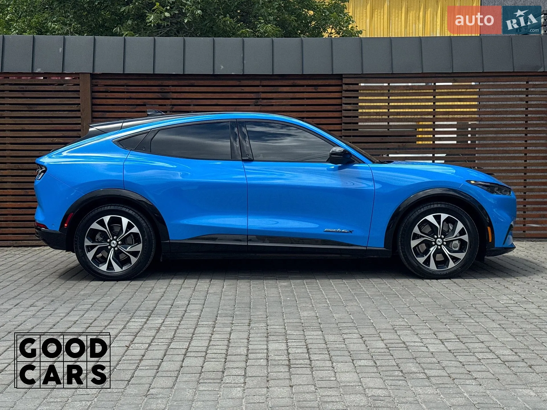 2022 Ford Mustang Mach-E - мініатюра 8