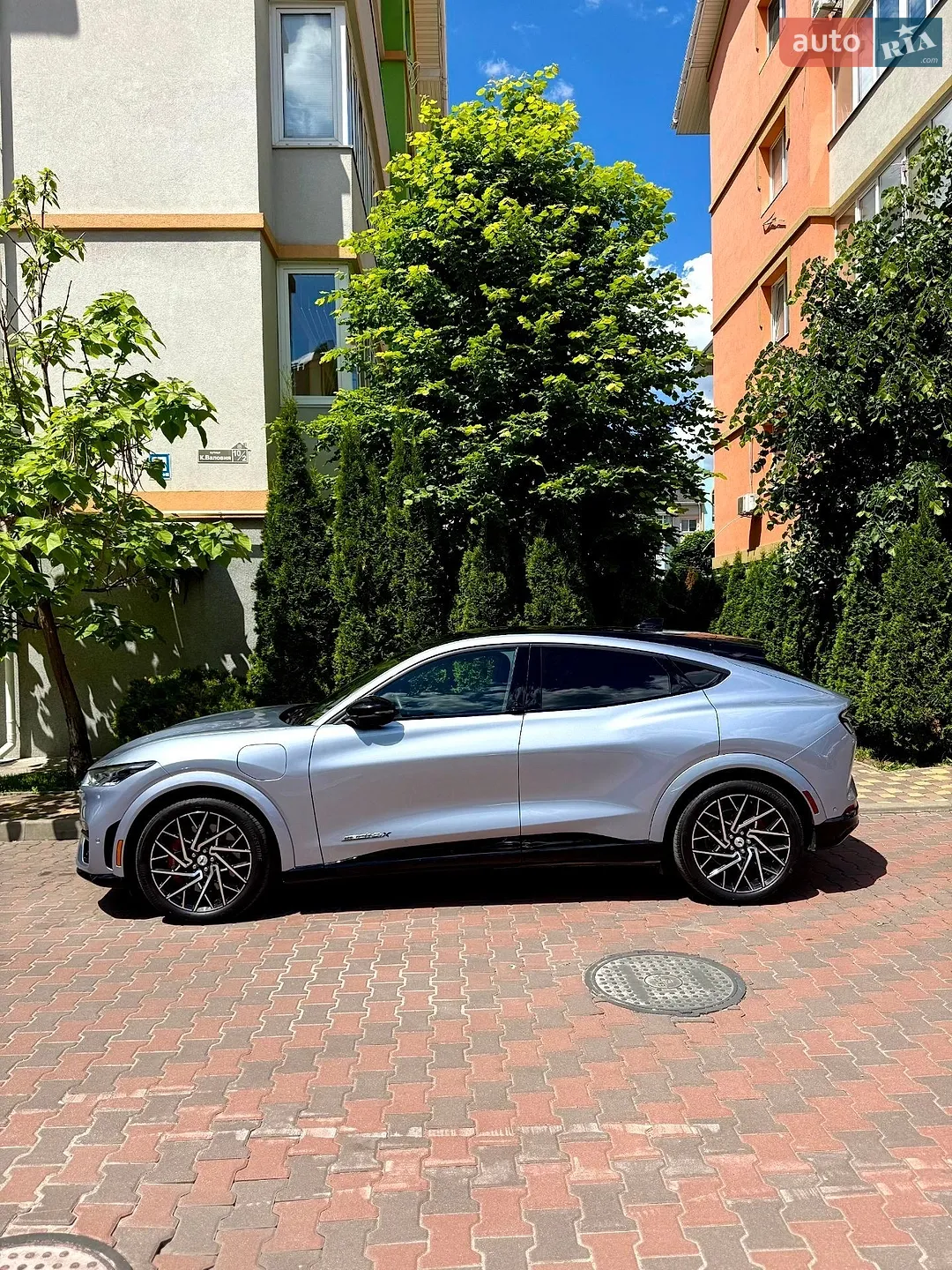 2022 Ford Mustang Mach-E - мініатюра 11
