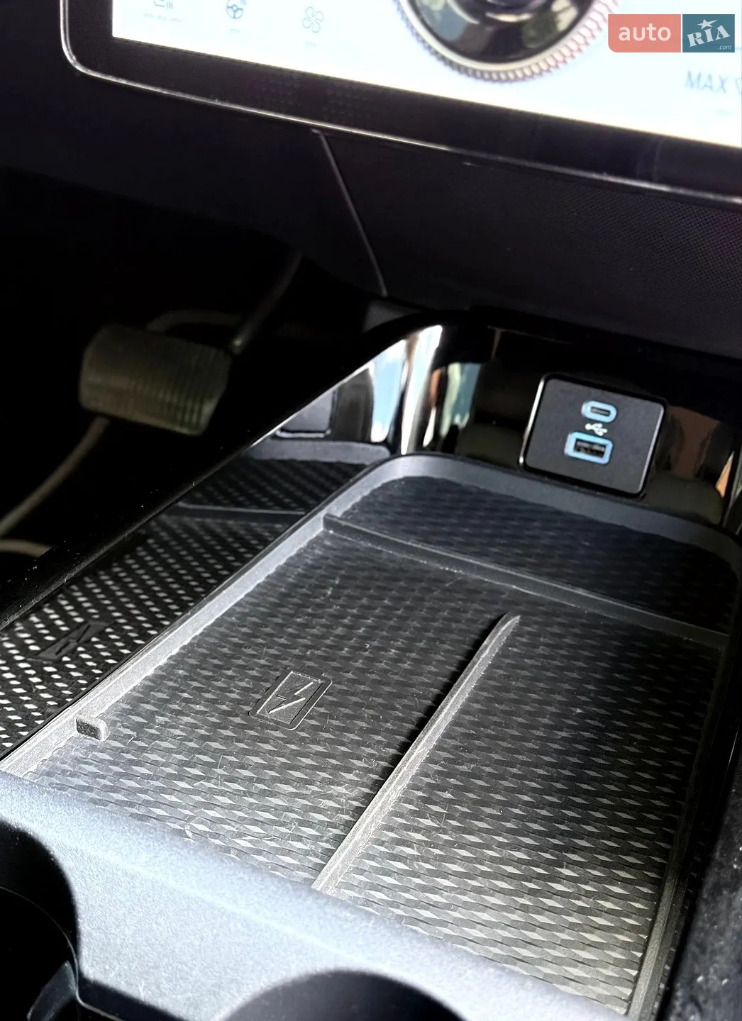2022 Ford Mustang Mach-E - мініатюра 36