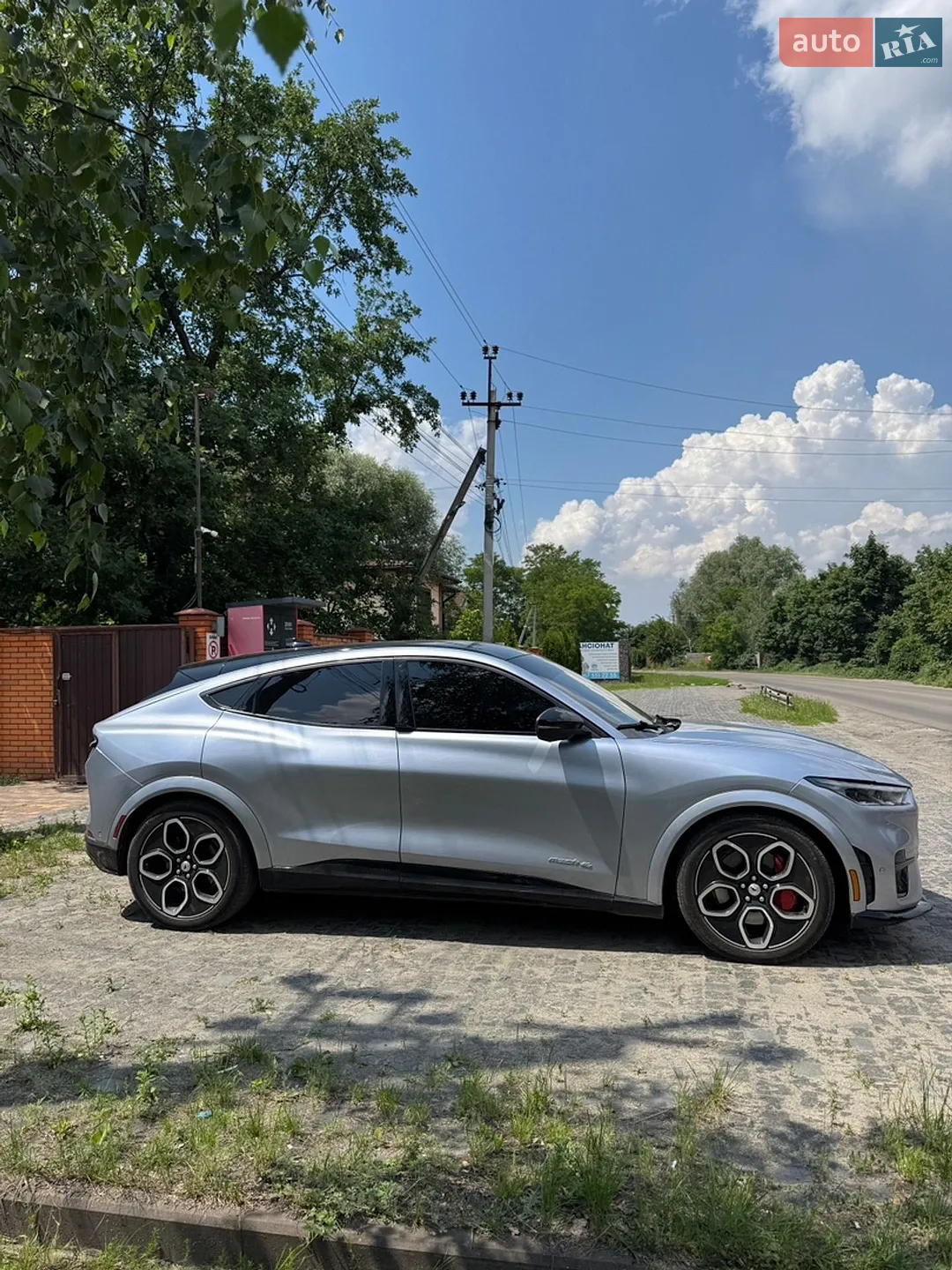 2022 Ford Mustang Mach-E - мініатюра 2
