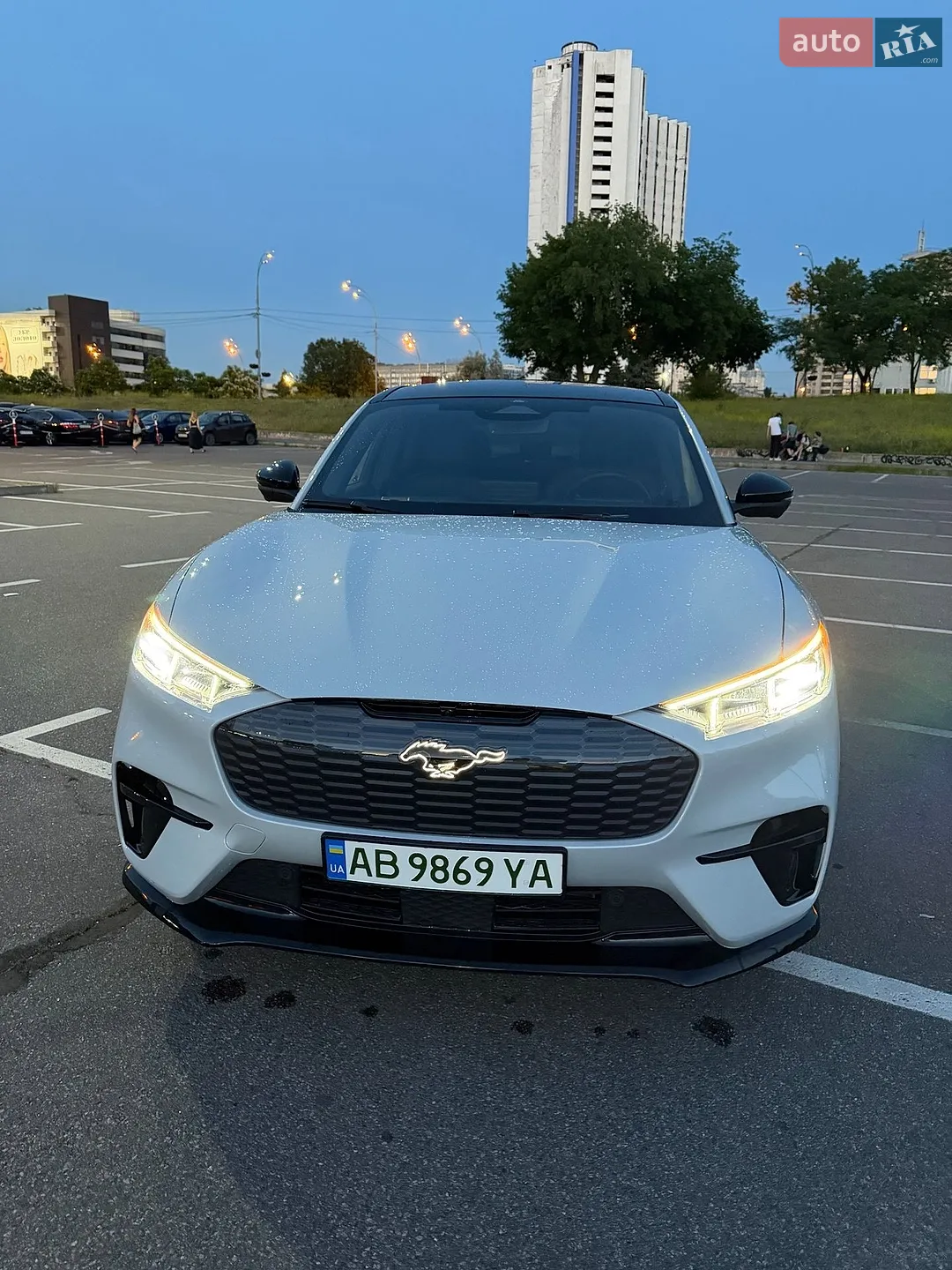 2022 Ford Mustang Mach-E - мініатюра 18
