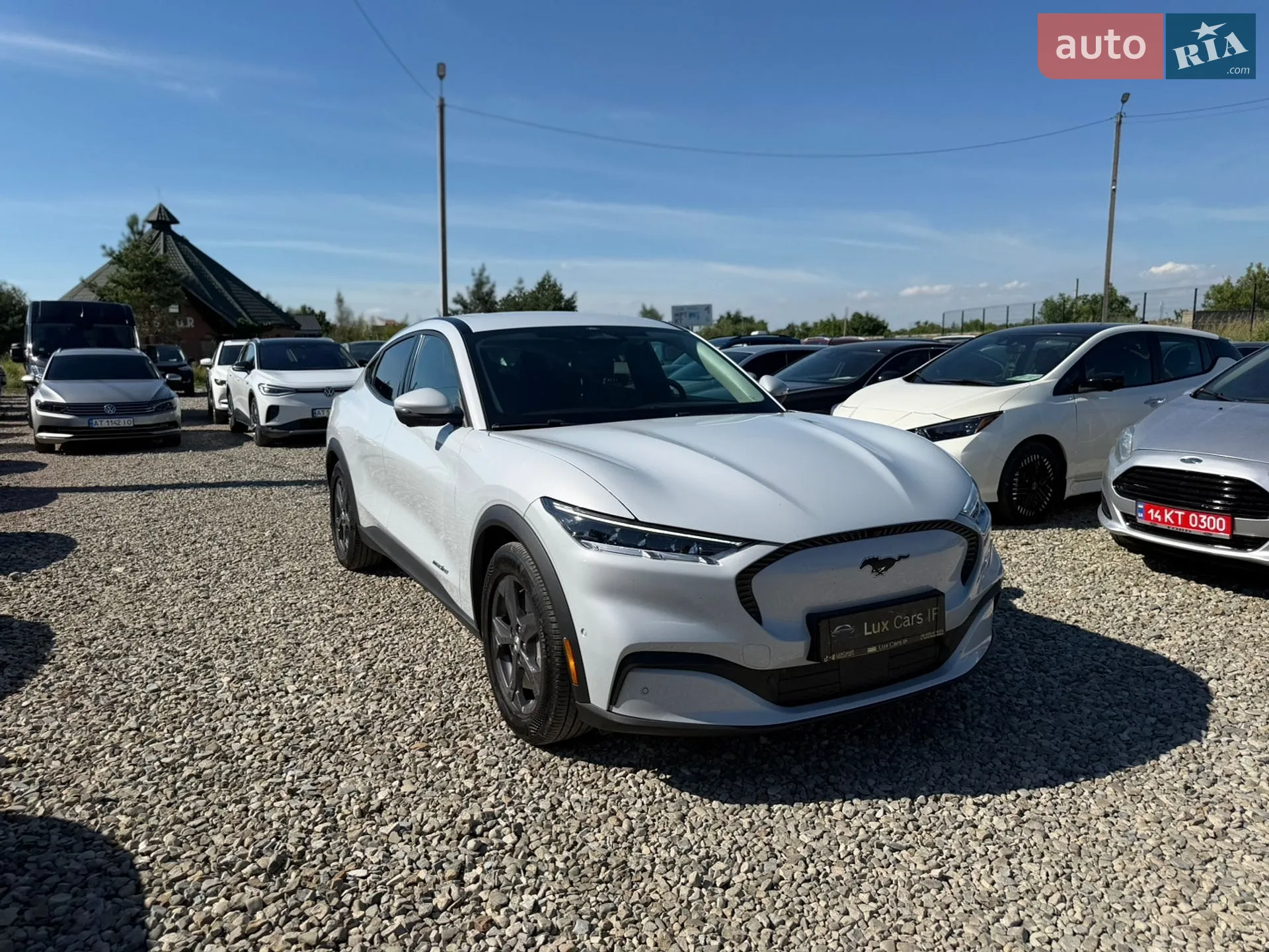 2021 Ford Mustang Mach-E - мініатюра 2