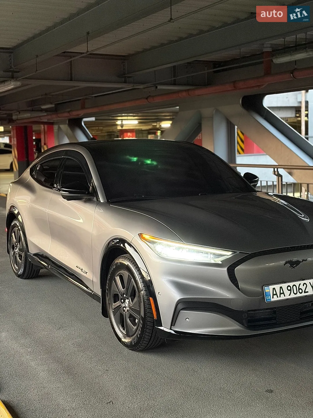 2021 Ford Mustang Mach-E - мініатюра 3