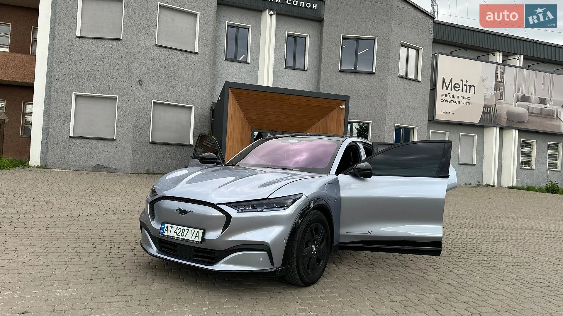 2022 Ford Mustang Mach-E - мініатюра 2
