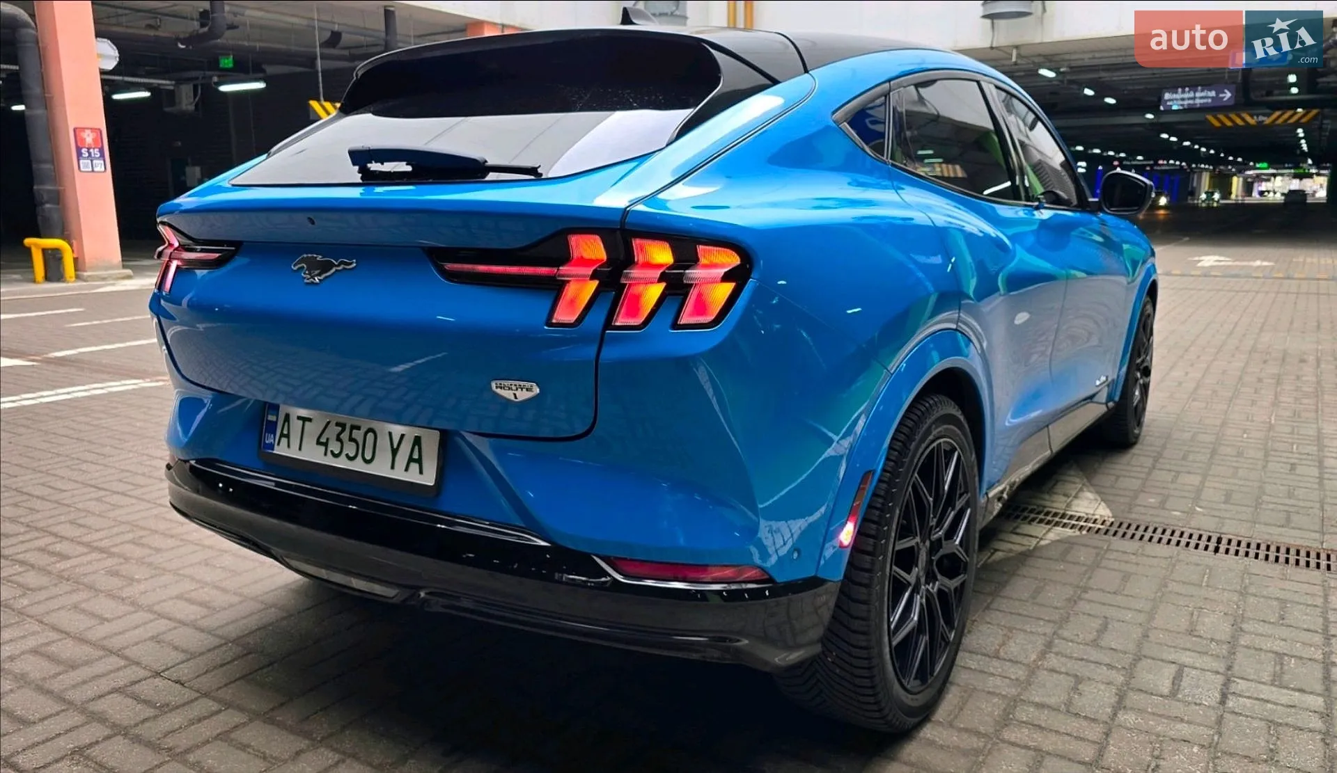 2022 Ford Mustang Mach-E - мініатюра 16