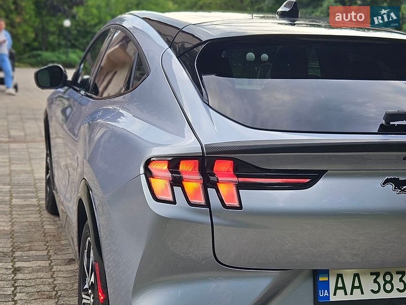 Внедорожник / Кроссовер Ford Mustang Mach-E 2022 в Киеве фото 8 Внедорожник / Кроссовер Ford Mustang Mach-E 2022 в Киеве