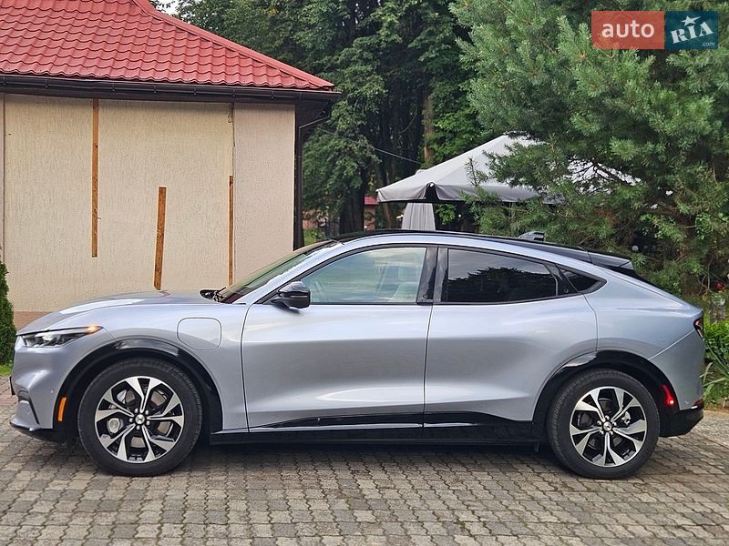 Внедорожник / Кроссовер Ford Mustang Mach-E 2022 в Киеве фото 10 Внедорожник / Кроссовер Ford Mustang Mach-E 2022 в Киеве