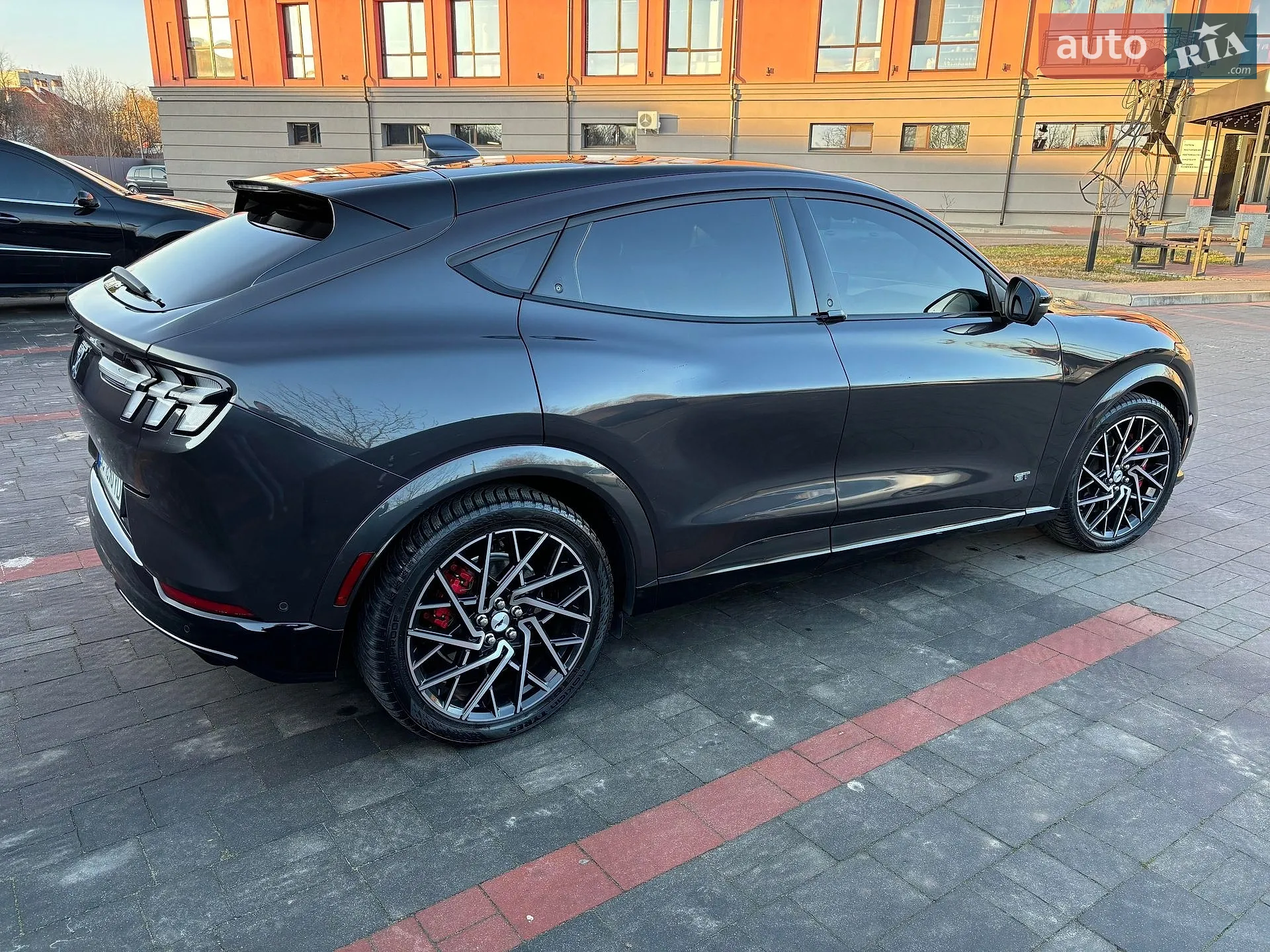 2021 Ford Mustang Mach-E - мініатюра 7
