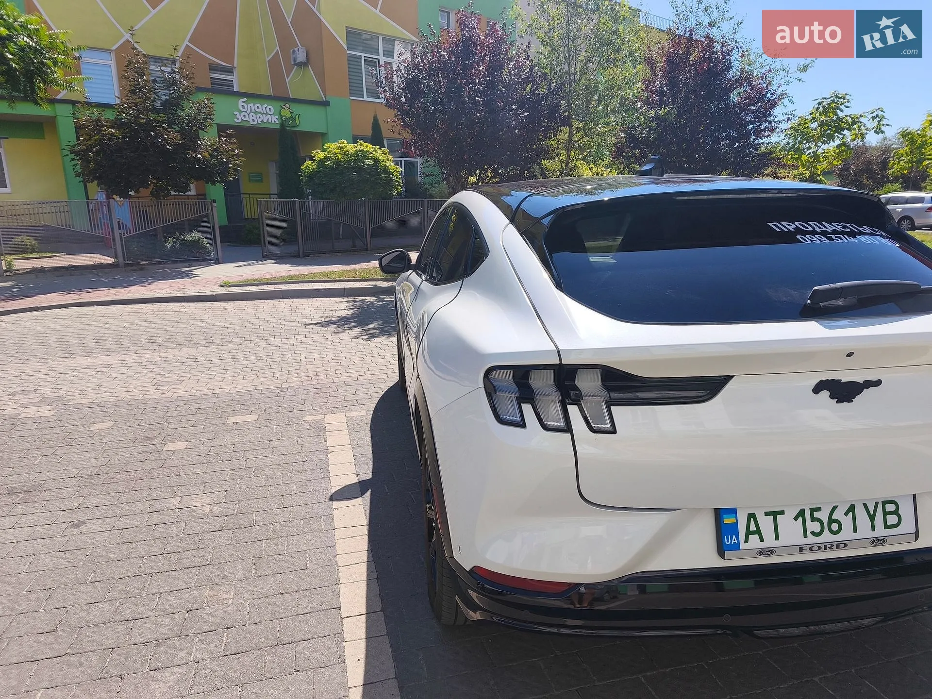 2023 Ford Mustang Mach-E - мініатюра 11