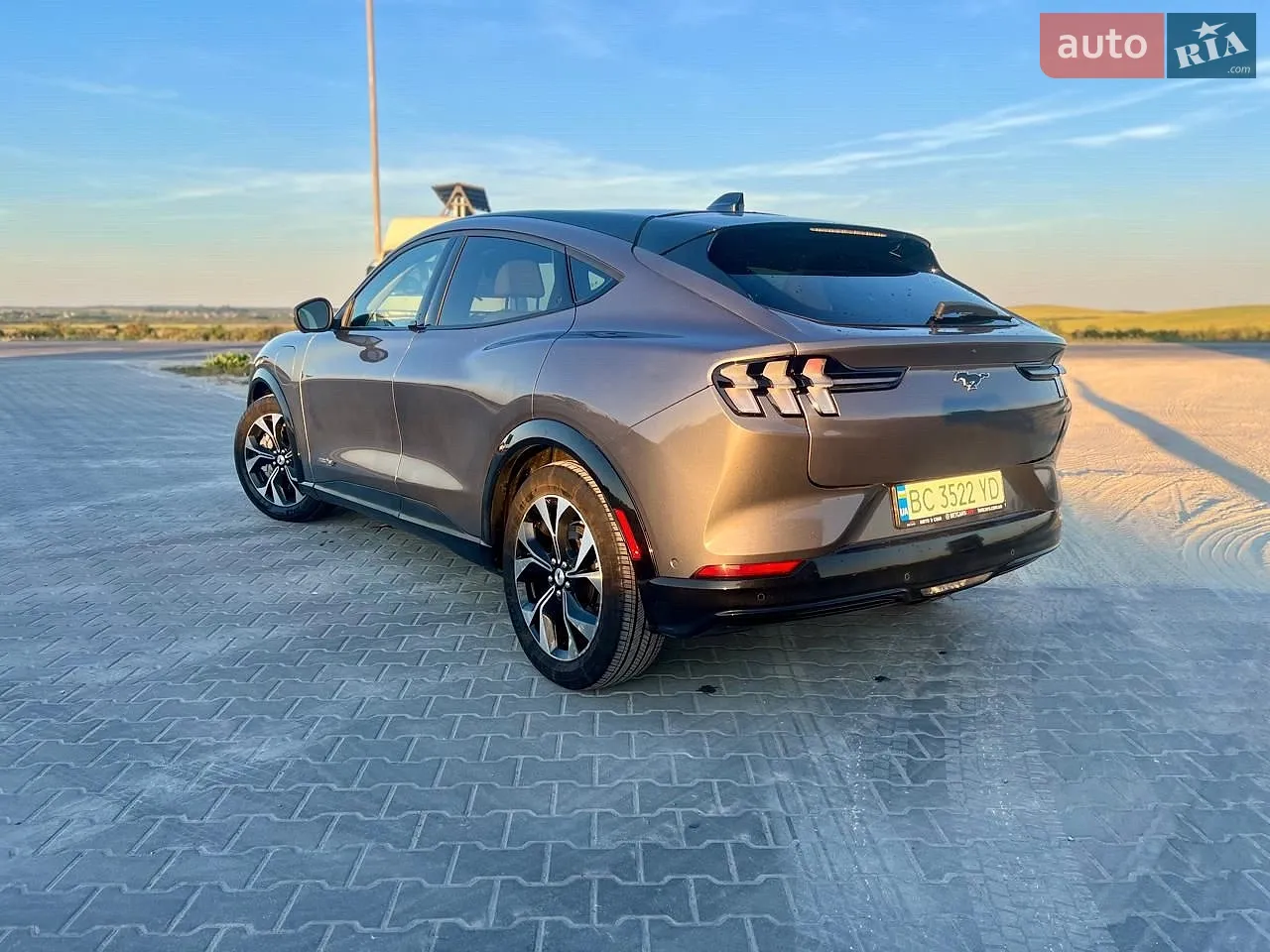 2021 Ford Mustang Mach-E - мініатюра 7