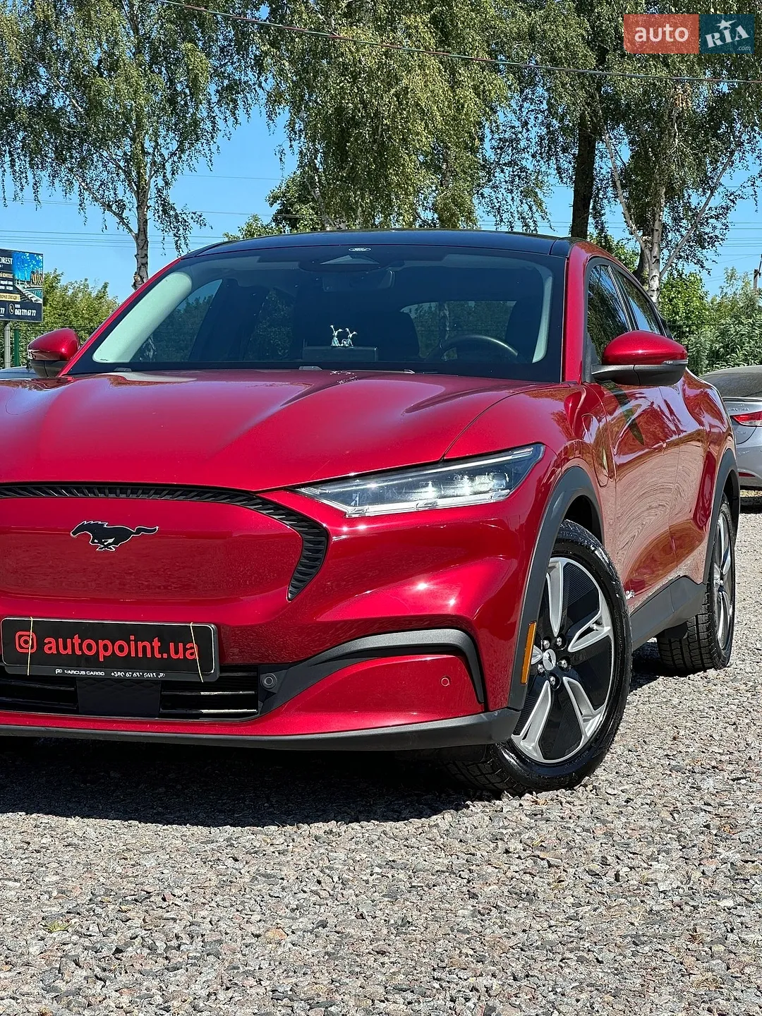 2020 Ford Mustang Mach-E - мініатюра 2