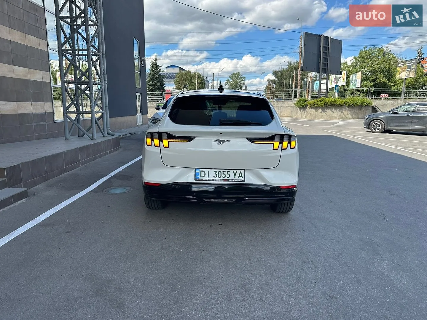 2021 Ford Mustang Mach-E - мініатюра 19
