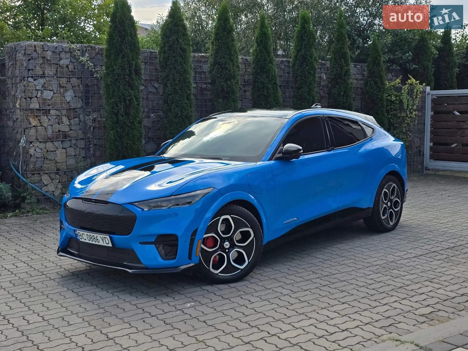 2022 Ford Mustang Mach-E - мініатюра 2