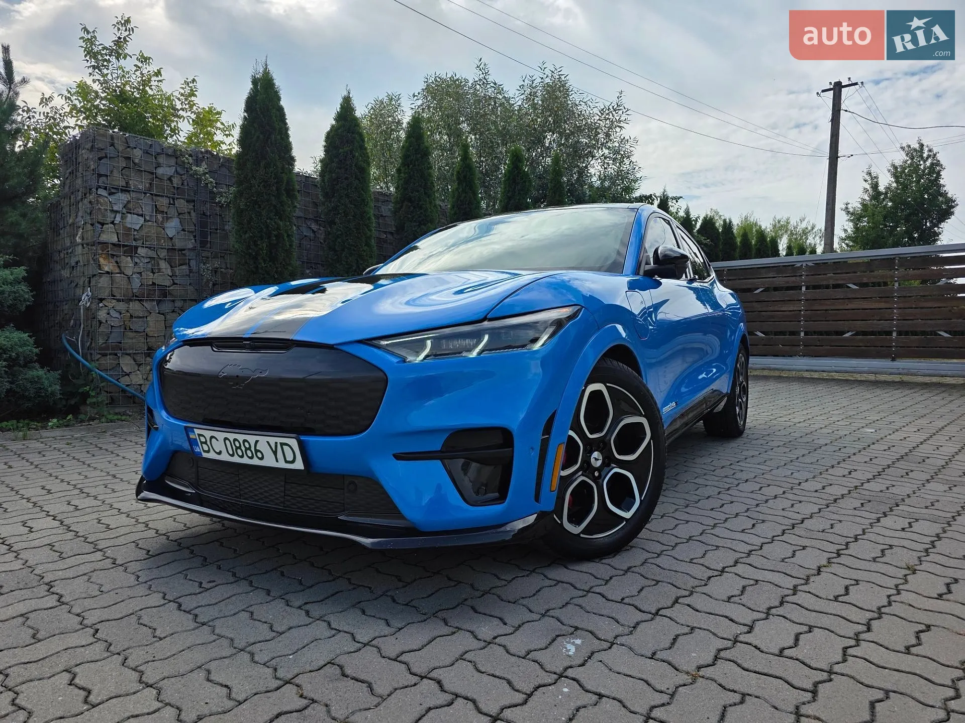 2022 Ford Mustang Mach-E - мініатюра 5
