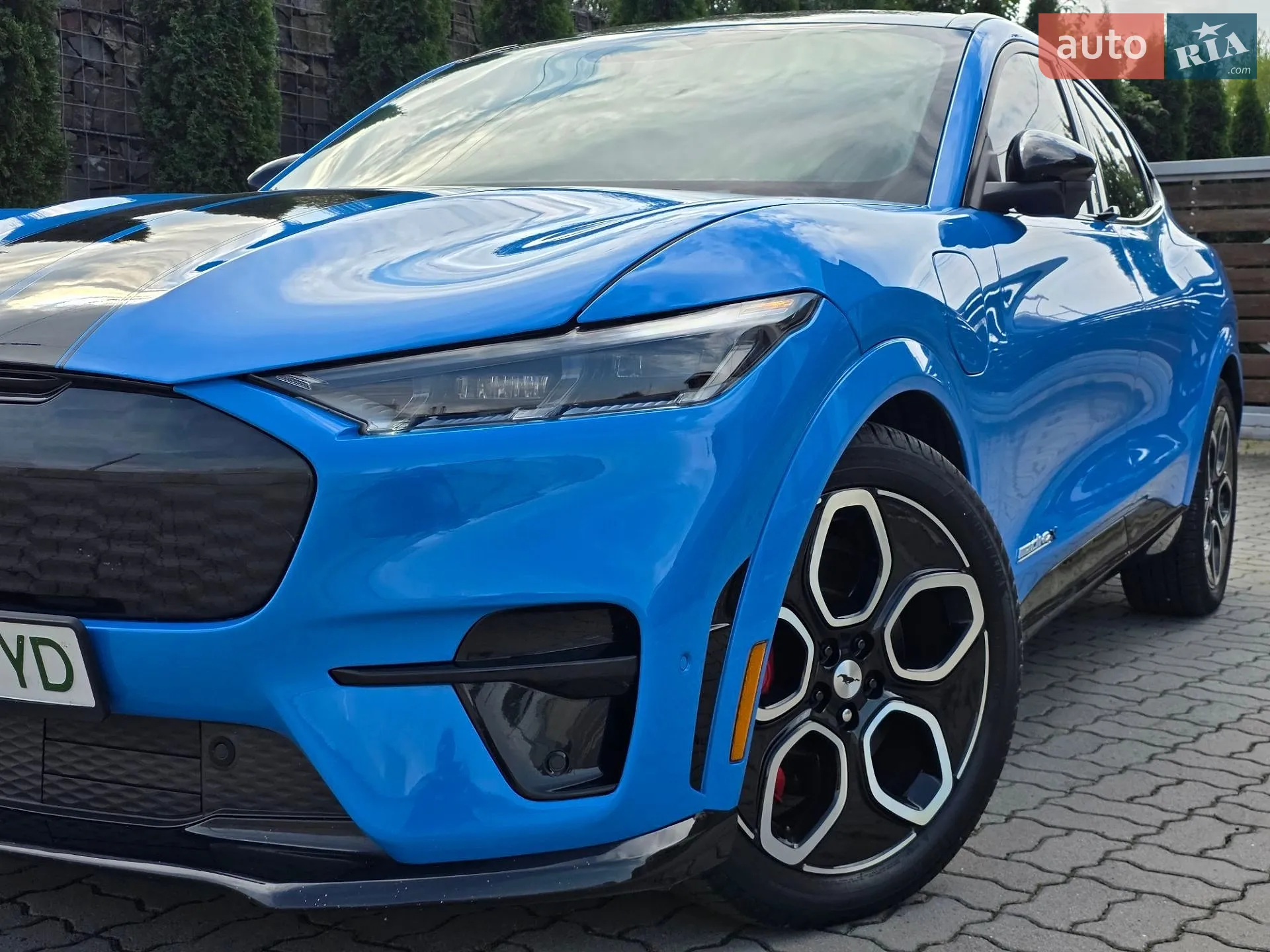 2022 Ford Mustang Mach-E - мініатюра 4