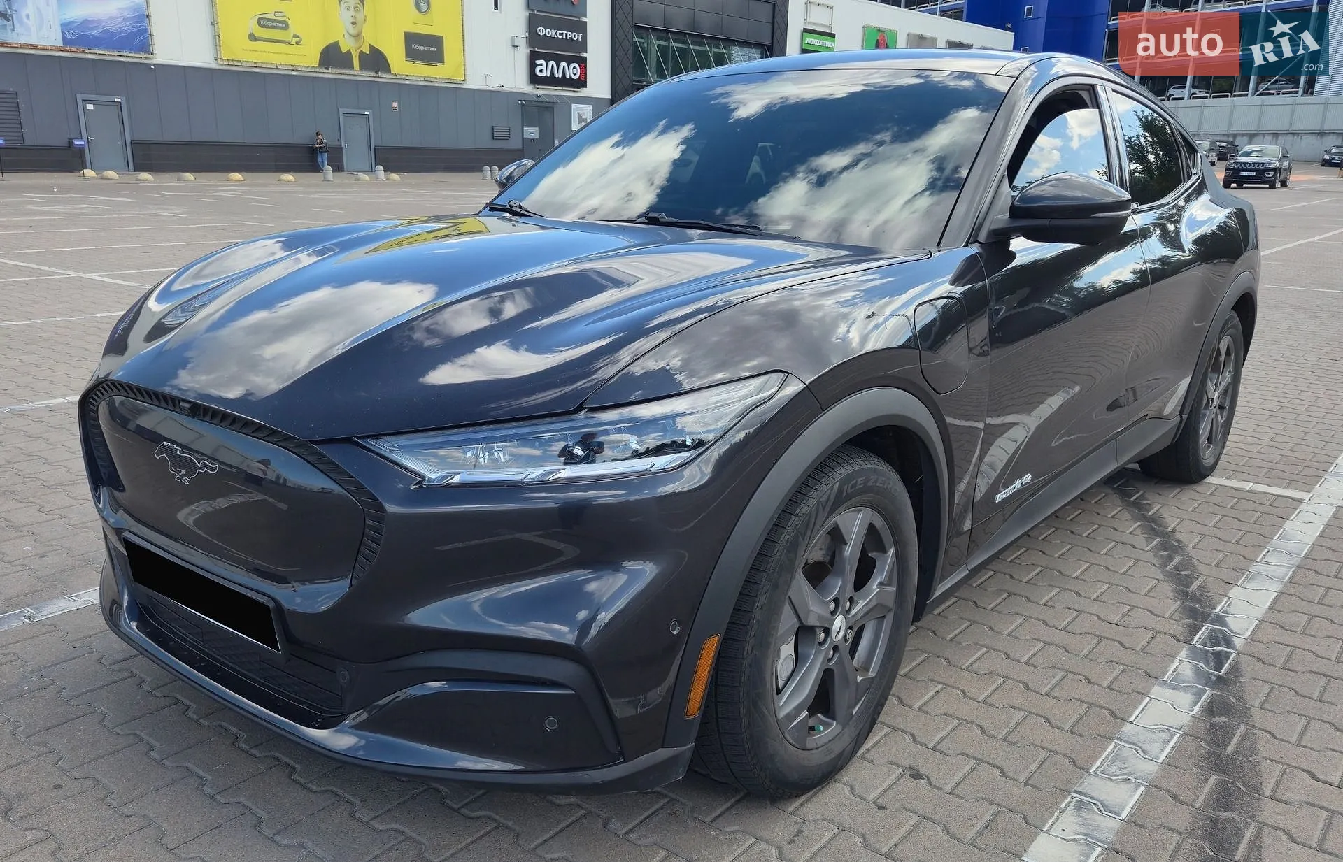 2022 Ford Mustang Mach-E - мініатюра 26