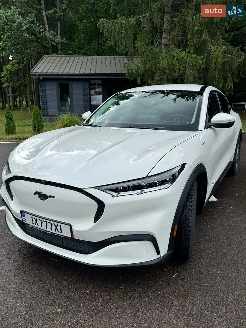 2021 Ford Mustang Mach-E - мініатюра 2