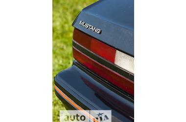 Купе Ford Mustang 1983 в 