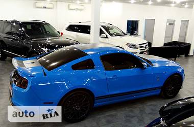 Купе Ford Mustang 2013 в 