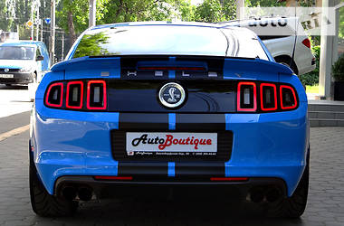 Купе Ford Mustang 2013 в 