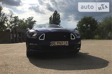 Купе Ford Mustang 2015 в Николаеве