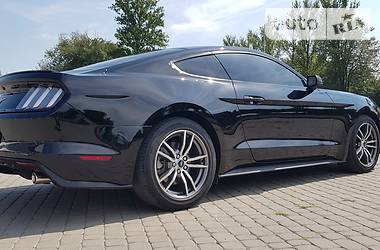 Купе Ford Mustang 2015 в Ивано-Франковске