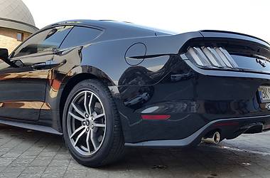 Купе Ford Mustang 2015 в Ивано-Франковске