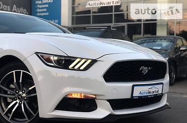 Купе Ford Mustang 2015 в Чернигове