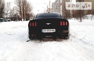 Купе Ford Mustang 2015 в Чернигове