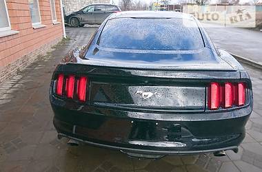 Купе Ford Mustang 2015 в Виннице