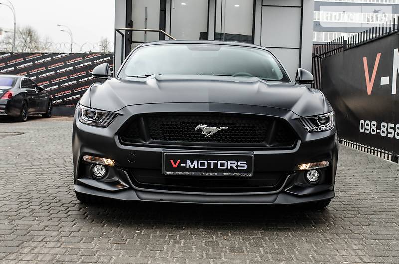 Купе Ford Mustang 2017 в Киеве